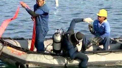 (RE)FLOATING DRYDOCK