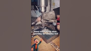 Never wear gloves when operating the machine tool #machine #tools #security