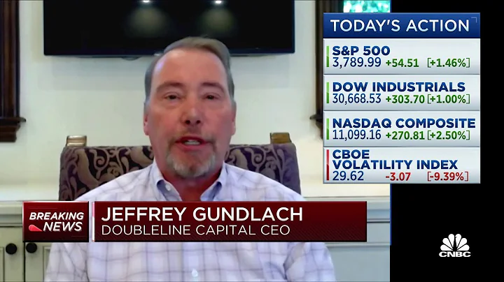 The economy isn't as strong as people say, warns DoubleLine CEO Jeffrey Gundlach