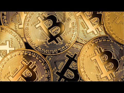 Биткоин на чёрном фоне - футаж для видеомонтажа