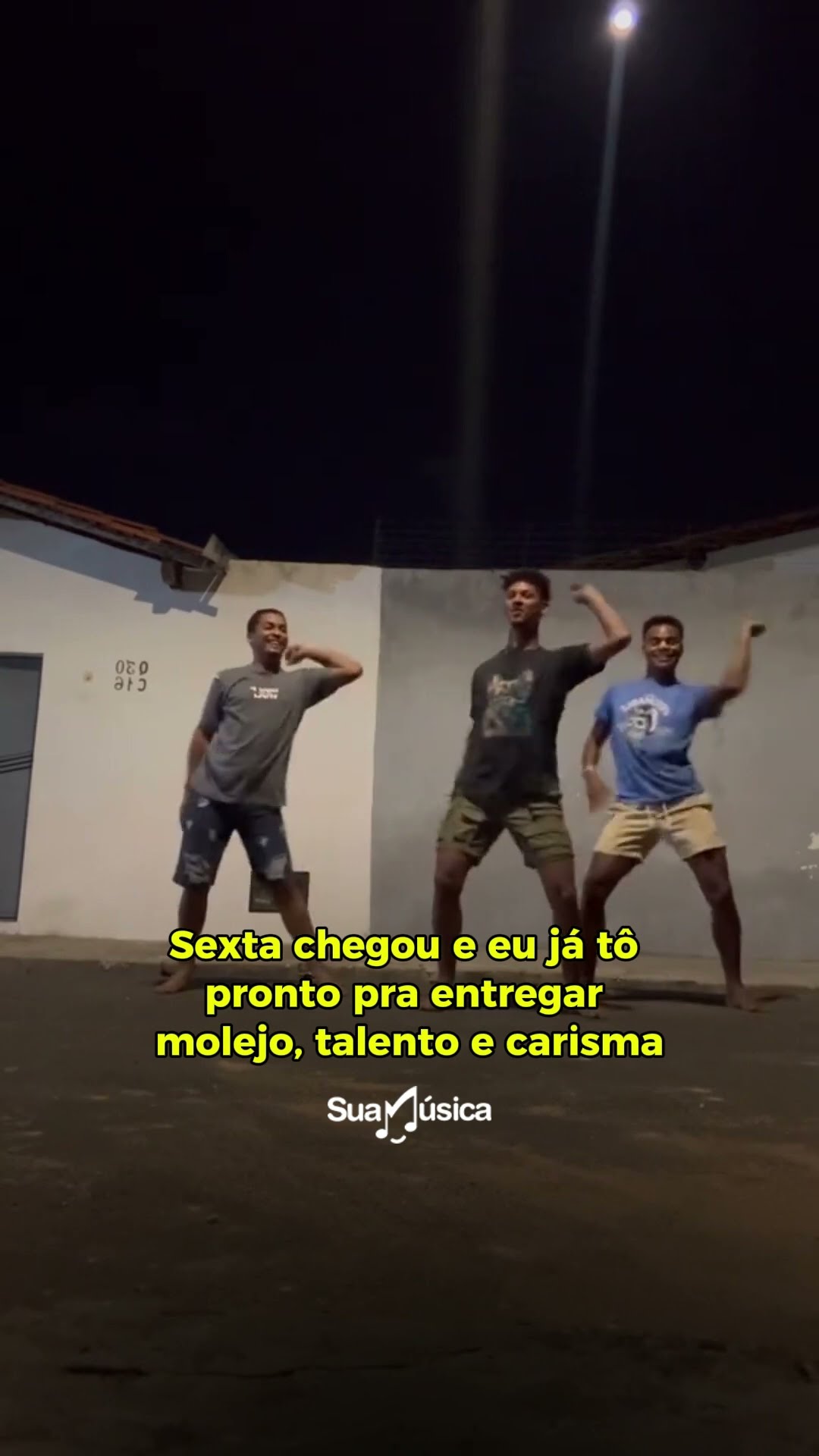 Olha essa sincronia ? Manda pros amigos que vão fazer essa coreografia nesse fds contigo? #shorts
