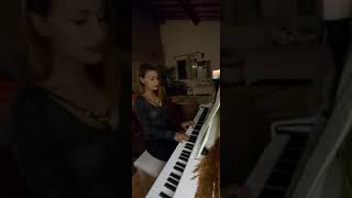 Ece Kıdeyş  Küçüğüm-Sezen Aksu Cover Resimi