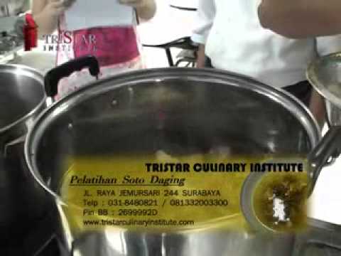 membuat soto daging - pelatihan soto daging - resep soto daging info : 031-8480821-22