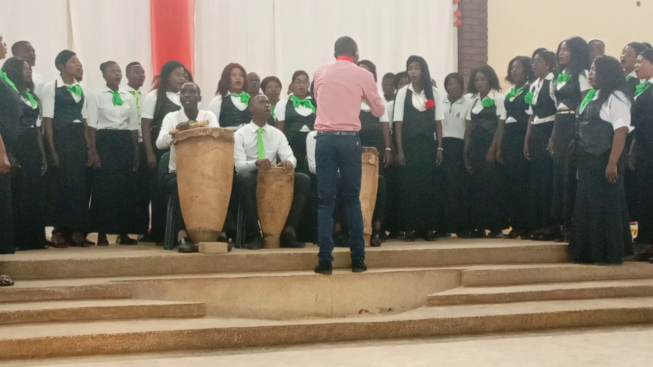 malaika church choir - YouTube