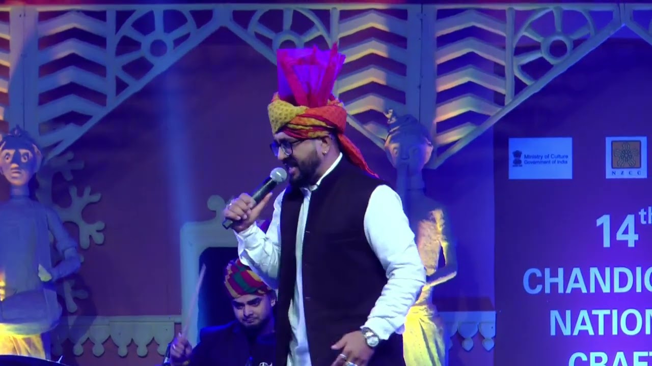 Dogri performance by Jammu Famous singer One and only Chaman lehri.