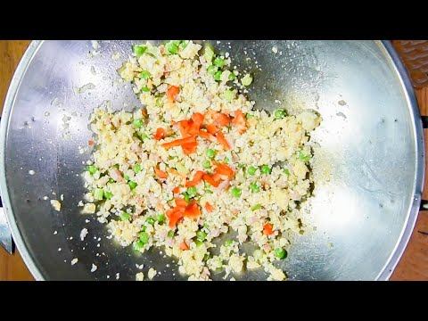 Keto Recipe - Cauliflower Fried Rice with quotDelicious Asian Flavorsquot