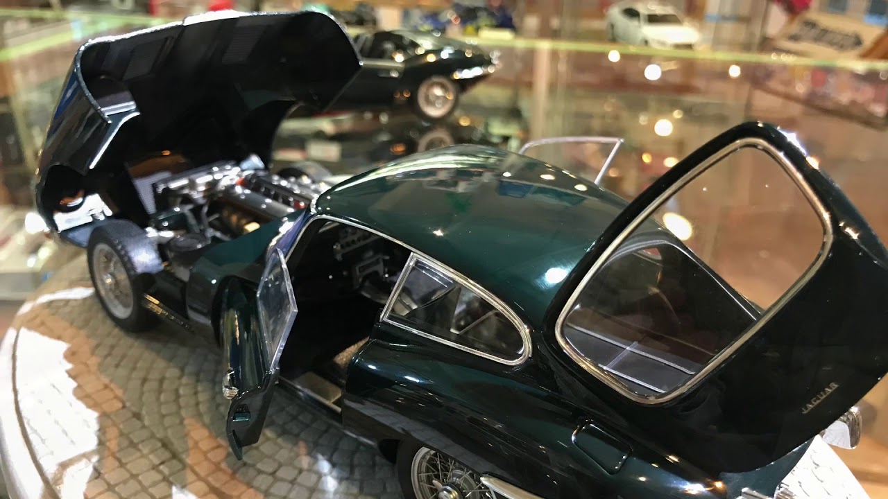 当店限定販売 模型車 モデルカー オートアートジャガーロードスターシリーズシリーズシルバー118 autoart jaguar etype  roadster series i 38 1silver