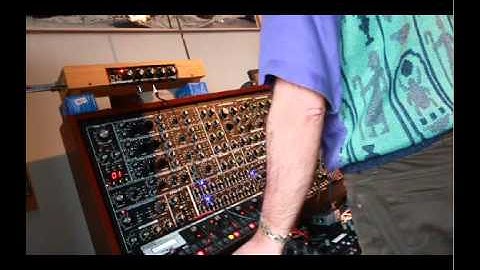 SunRa - GRP A4 - Moog Mother 32