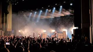 Video thumbnail of "Johnny Marr - There Is a Light That Never Goes Out (Hammersmith Apollo, London 12/04/2024)"