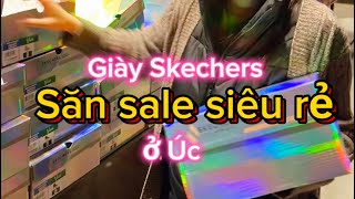 Săn sale không chen lấn mua giày Skechers ở Úc