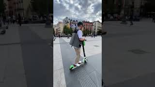 Poniendo a Prueba Todos Los Scooters De Madrid Prt1🥵