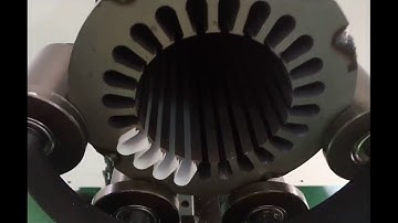 Horizontal type stator insulation paper insertion machine