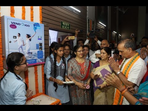 Free Napkin Vending Machine Installed in NDMC School : Inauguration Program by Dr. SatyaPal Singh