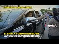 Bapak yang nyawer awalnya ragu dikira bukan nia dirgha yang nyanyi di irama dopang