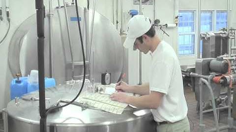 Union Star Cheese; Jon Metzig makes cheese