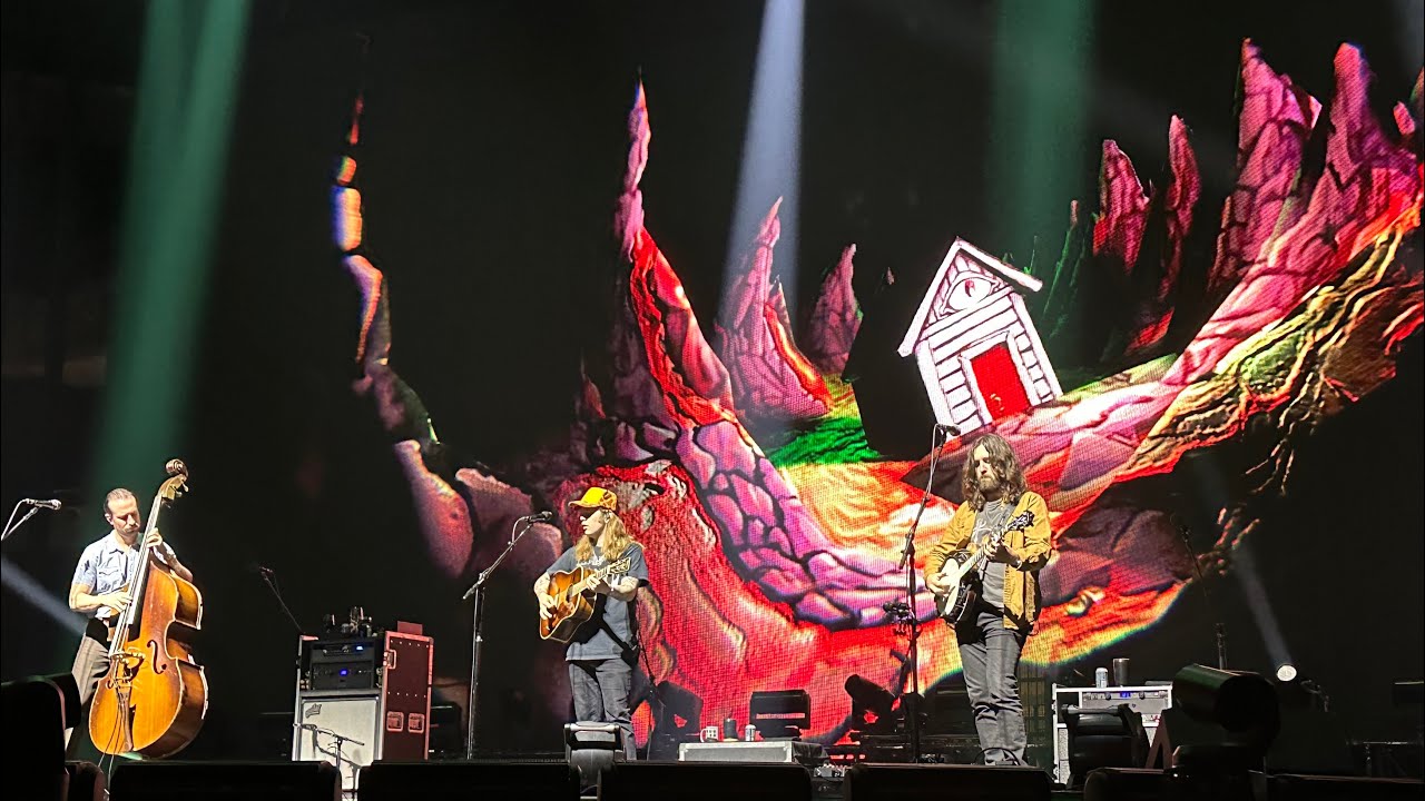 billy-strings-wargasm-gainbridge-fieldhouse-indianapolis-in-10-11