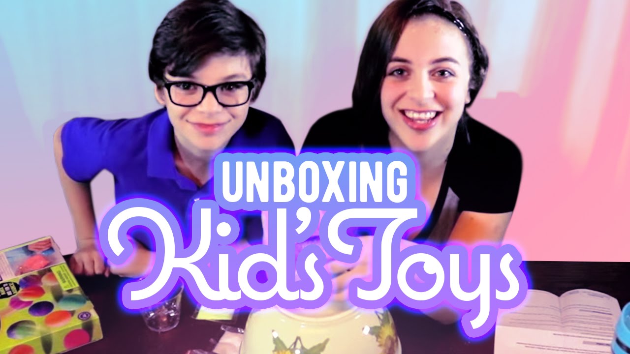 toy unboxing kid