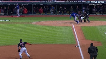 WS2016 Gm2: Baez singles after ball takes strange hop