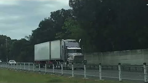 Geoffrey Richards refrigerated transport truck at ...