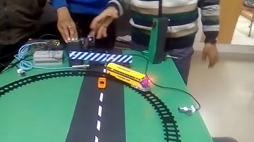 Automatic Railway Gate Crossing Barrier Using PLC