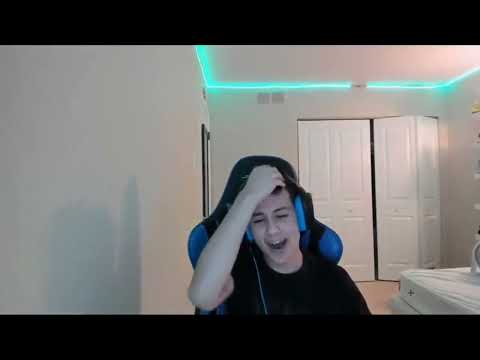 [CLEAN] Stable Ronaldo singing payphone