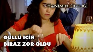 Güllü Yemeğini Yemeye Çalışıyor. - Hanımın Çiftliği Özel Klip