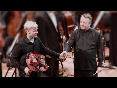 G.Gershwin. Piano Concerto in F - Alexander Malofeev / Mikhail Pletnev