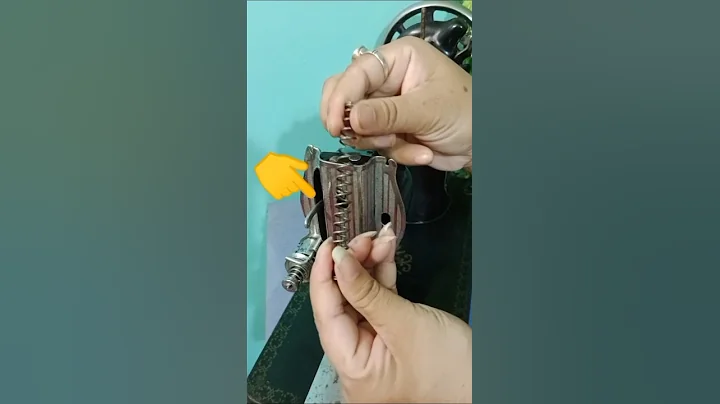 Fabric not moving on sewing machine #sewingmachine #sewingtipsandtricks #youtubeshorts #viral