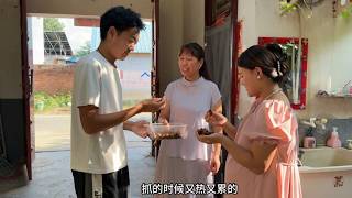 今个想尝尝爬叉，灵洋就给我炒了一盘，顺便给大姑姐也送去点。