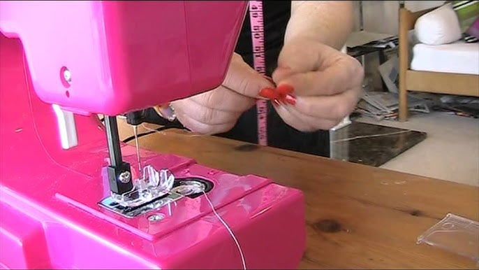 How To: Change Needle on Sewing Machine (Sewing for Beginners) 