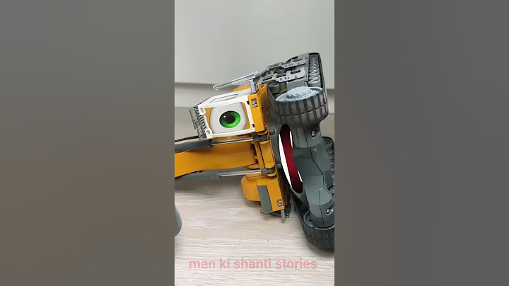 RC excavator VS Girl. Funny Cooking 🚧👩‍🍳🐟🕹️ #builderc #shorts