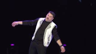 Mihai Bobonete - Cum a reactionat nevasta-mea cand am impodobit bradul (Sala Palatului 2017)