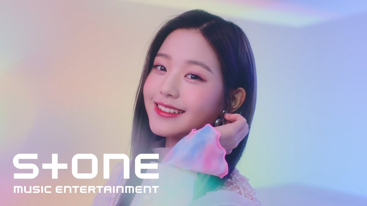 IZ*ONE (아이즈원) - Where the HEART IZ? - YouTube