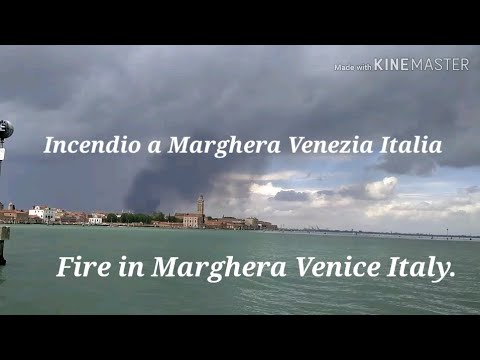 Incendio a Marghera Venezia, Italia.Fire in Marghera Venice, Italy