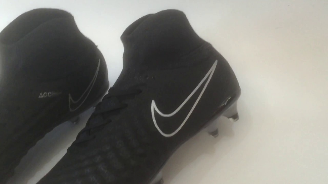 NIKE MAGISTA ONDA II DYNAMIC FIT FG fire and ice pack