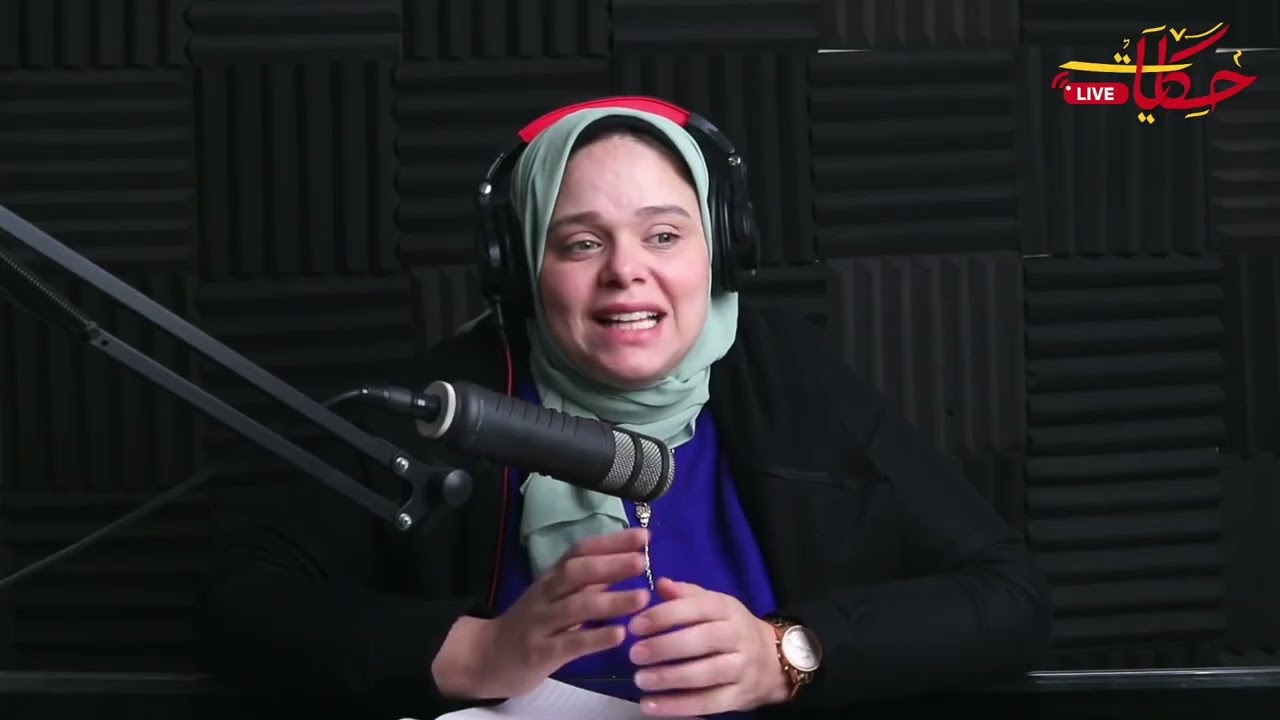 بنتي رمت عيالها في الشارع وراحت ورا الآيس ... صرخة جدة شايلة الليلة لوحدها!