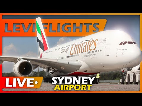 馃敶 LIVE Plane Spotting @ NIGHT Sydney Airport + ATC | HUGE AIRCRAFT!
