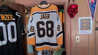 JAROMIR JAGR #68 PITTSBURGH PENGUINS 1992-93 RETAIL HOME AUTHENTIC CCM HOCKEY JERSEY