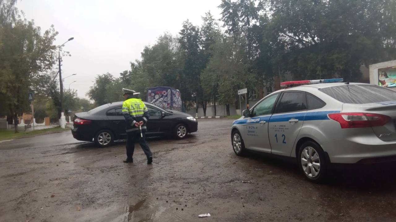 Дпс остановил машину