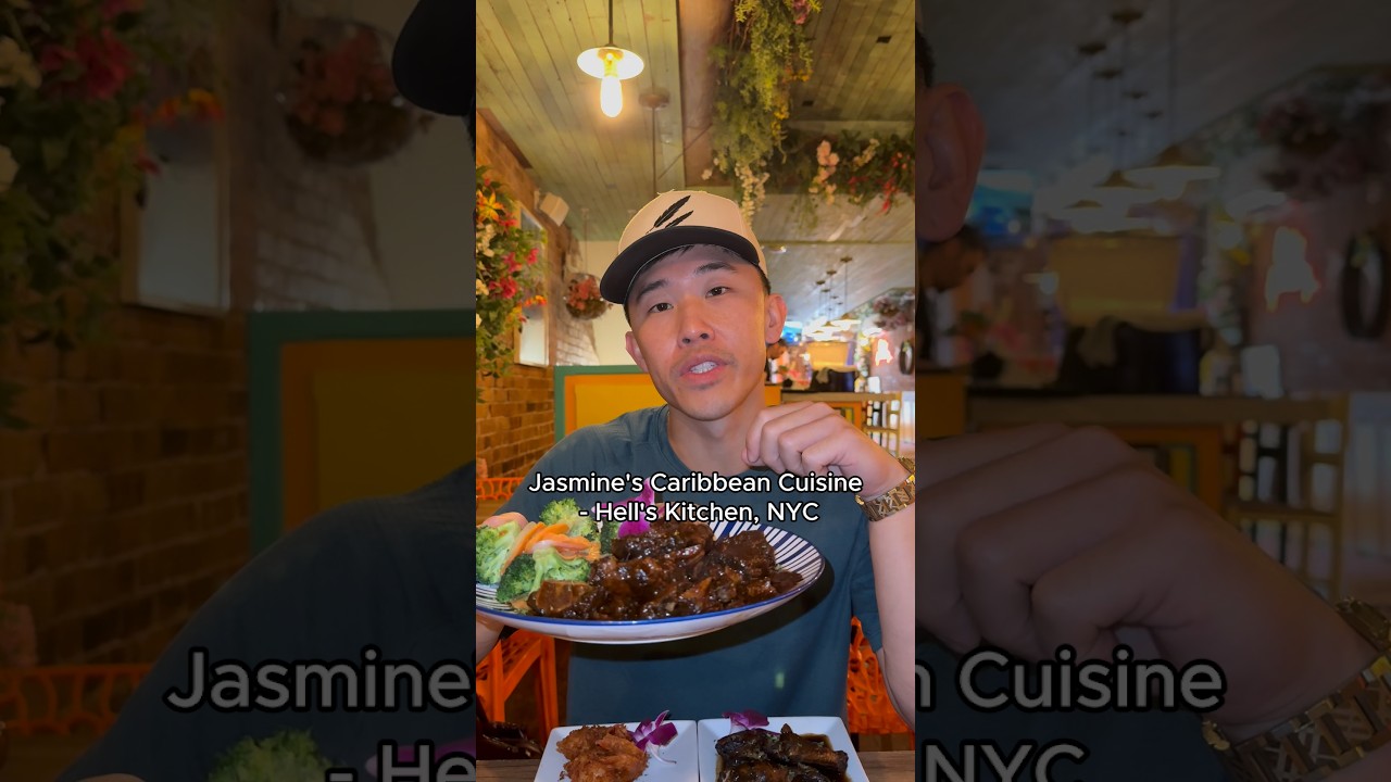 Rating wings at Jasmine’s Caribbean Cuisine in Hell’s Kitchen, NYC