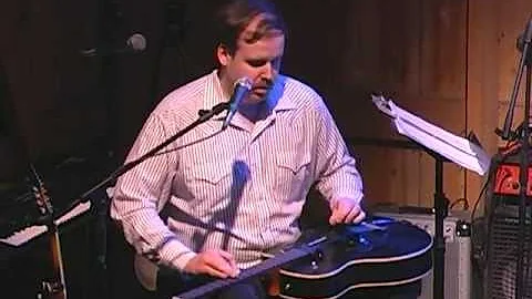 Rory Hoffman plays "Autumn Leaves" at Fishstock