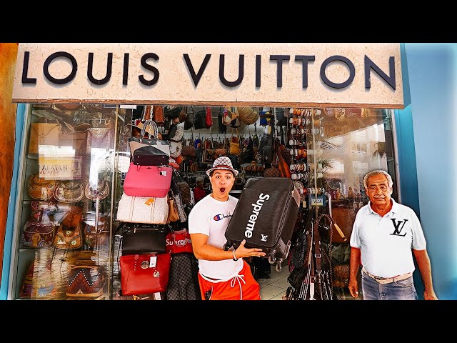 Shopping at the Fakest Louis Vuitton Store in Mexico 