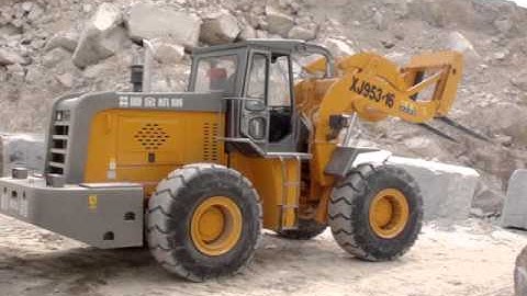 XJ953-16 BLOCK HANDLER is working in Shandong Granite Quarry
