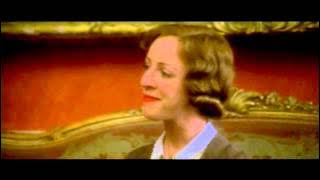 Gosford Park (2001) - Maggie Smith : 'It must be hard to know when it's time to throw in the towel?'