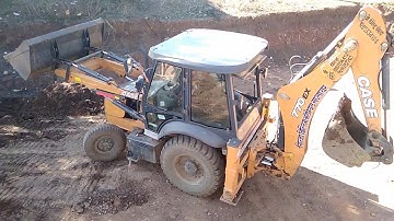 JCB Machine Cutting Mud and Loading in Tractor - JCB Leveling Mud in Ground 1