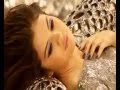 Capture de la vidéo Selena Gomez - A Year Without Rain Photo Shoot Behind The Scenes