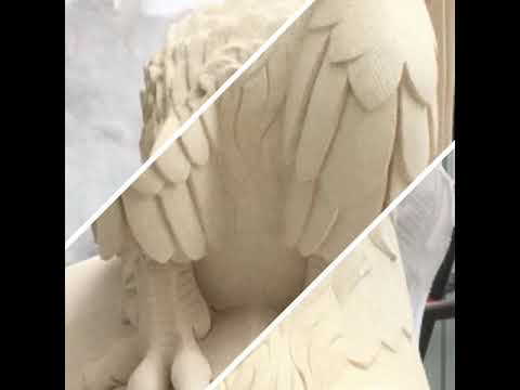 Pose de la sculpture sur la cathédrale d’Amiens