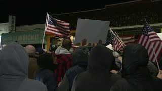Locals rally to support 'autonomous' SI bar