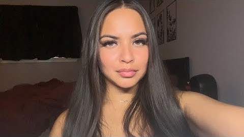 My first asmr video ~ tapping on and around the camera