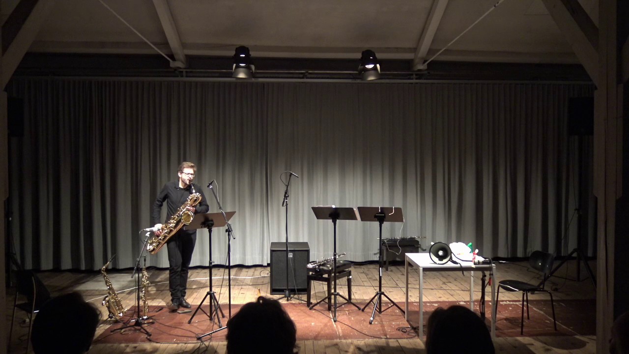 Alex Buess - Y for saxophone and live-electronics